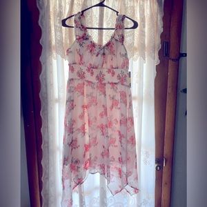 Beautiful floral print summertime dress